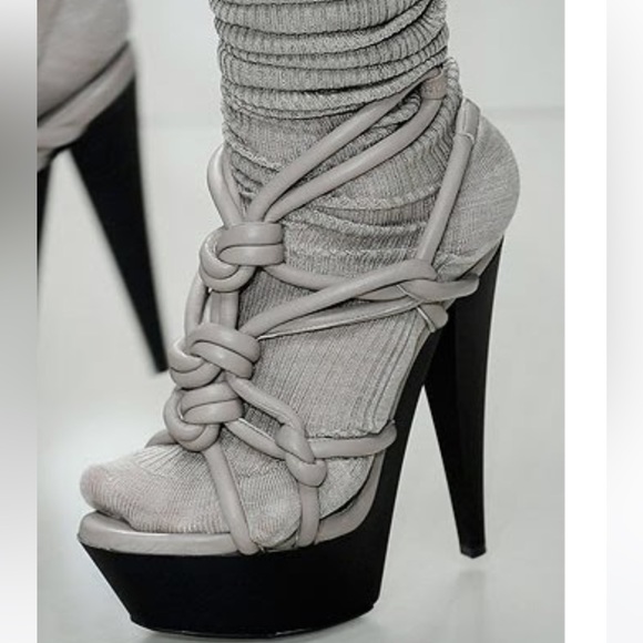 Authentic Burberry Prorsum knotted leather platform sandals - Picture 4 of 14